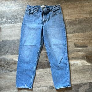 Abercrombie & Fitch the Mom High Rise Curve Love jeans size 31/12R